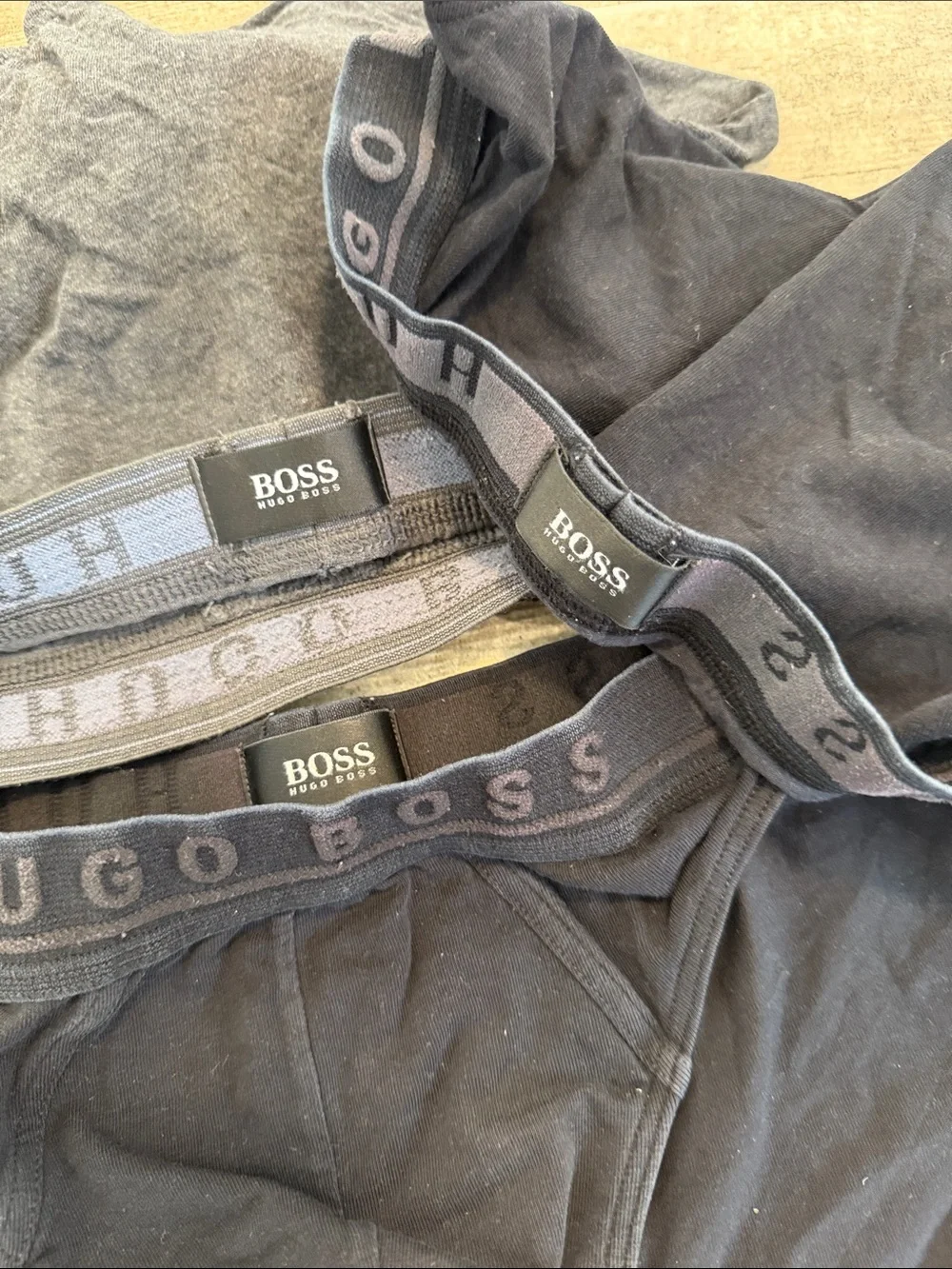 Hugo Boss Men's Briefs Triple Pack in Black & Charcoal Size Small S